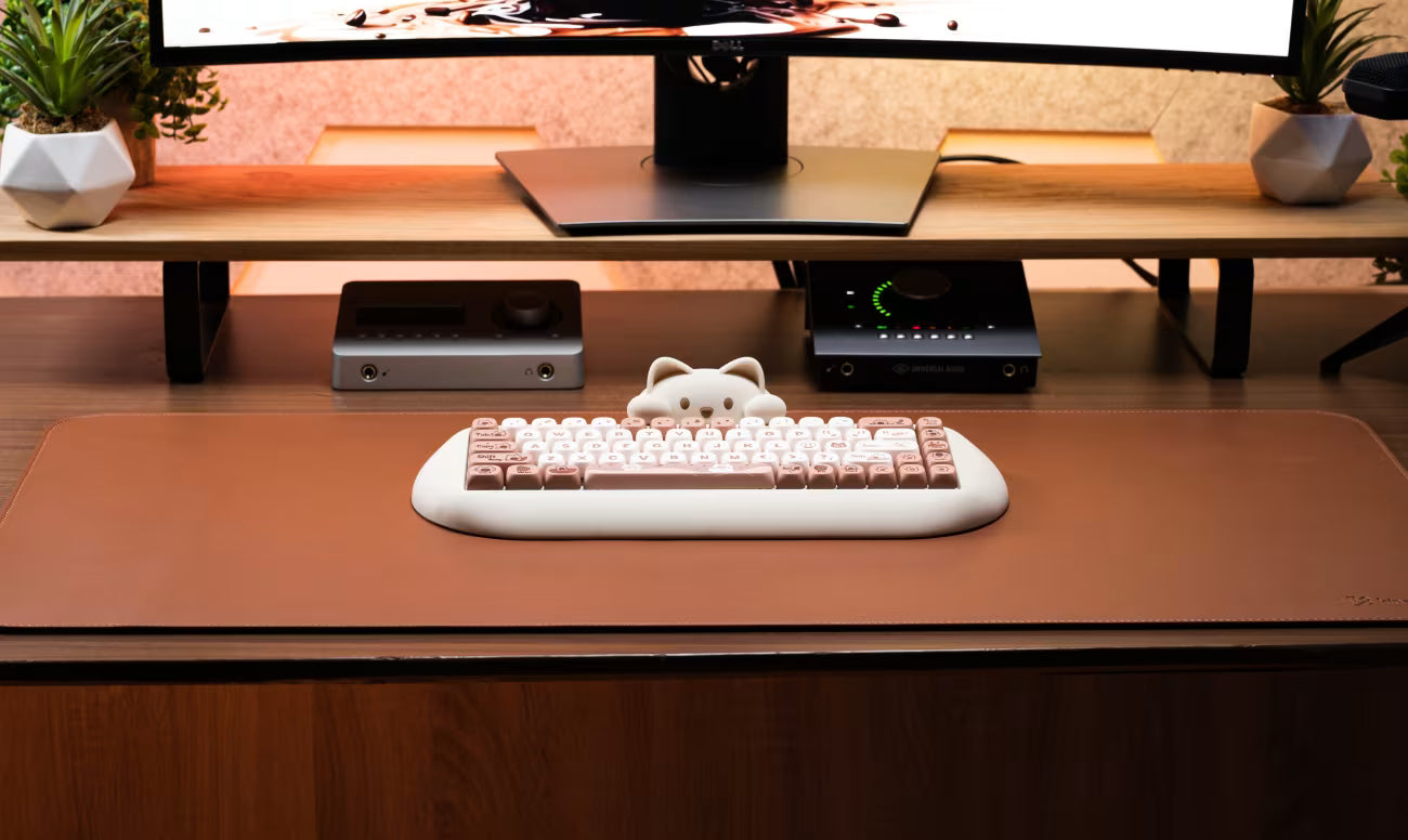 C68 Cat 65% Wireless Keyboard