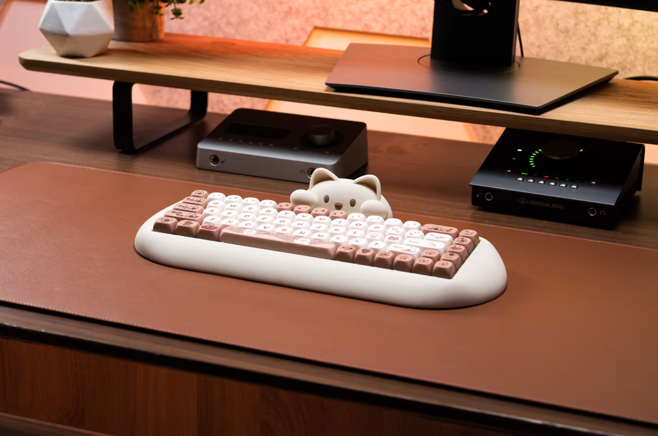 C68 Cat 65% Wireless Keyboard